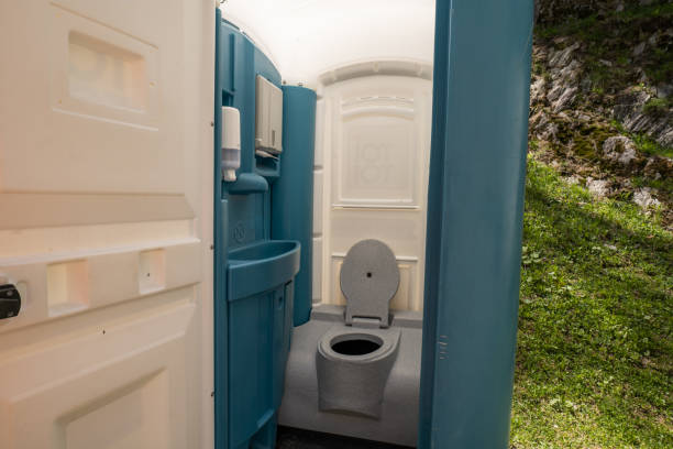 Best Porta potty delivery and setup  in Orida City, FL