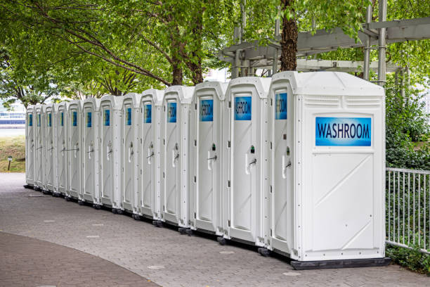 Best Porta potty rental near me  in Orida City, FL